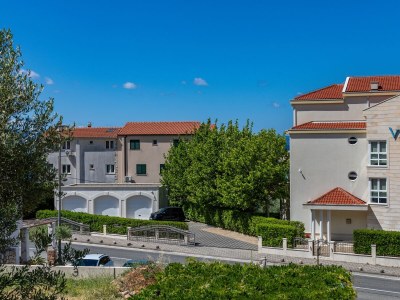 Apartment Studio flat with terrace Tučepi, Makarska AS-22656-a - Outdoor photo 21