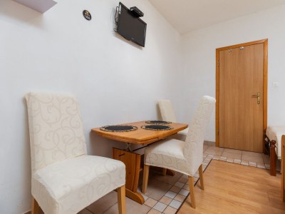 Apartment Studio flat with terrace Igrane, Makarska AS-22690-d - Outdoor photo 10