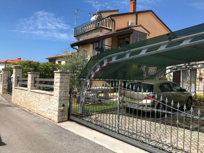 Apartment Two bedroom apartment with terrace Umag A-22722-c - Outdoor photo 7