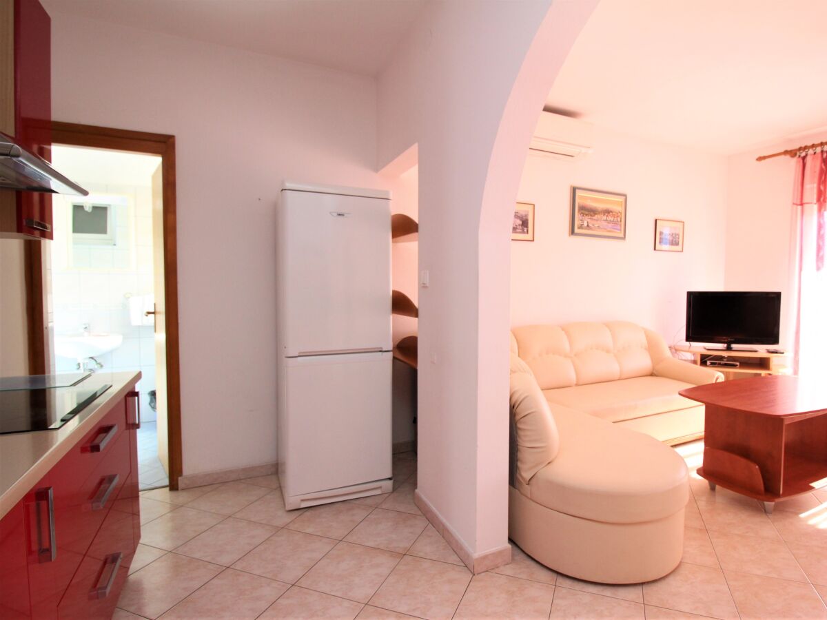 Apartment Three bedroom apartment with balcony Baška, Krk A-22725-a - Outdoor photo 5