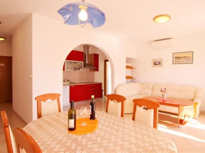 Apartment Three bedroom apartment with balcony Baška, Krk A-22725-a - Outdoor photo 9