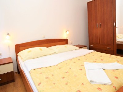 Apartment Three bedroom apartment with balcony Baška, Krk A-22725-a - Outdoor photo 15