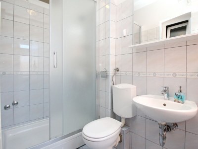 Apartment Three bedroom apartment with balcony Baška, Krk A-22725-a - Outdoor photo 22