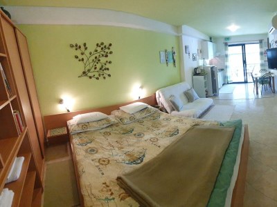 Apartment Studio flat near beach Murter AS-22397-b - Outdoor photo 17