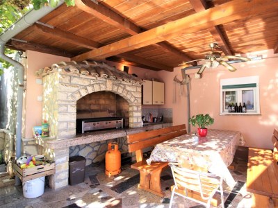 Apartment Three bedroom apartment with balcony Baška, Krk A-22725-d - Outdoor photo 4