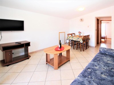 Apartment Two bedroom apartment with balcony and sea view Baška, Krk A-22725-h - Outdoor photo 6