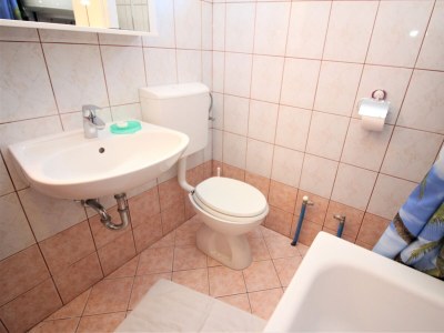 Apartment Two bedroom apartment with balcony and sea view Baška, Krk A-22725-h - Outdoor photo 14