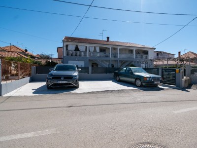 Apartment Two bedroom apartment with air-conditioning Zadar A-22871-a - Outdoor photo 12