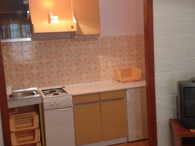 Apartment Three bedroom apartment near beach Drašnice, Makarska A-23448-a - Outdoor photo 7