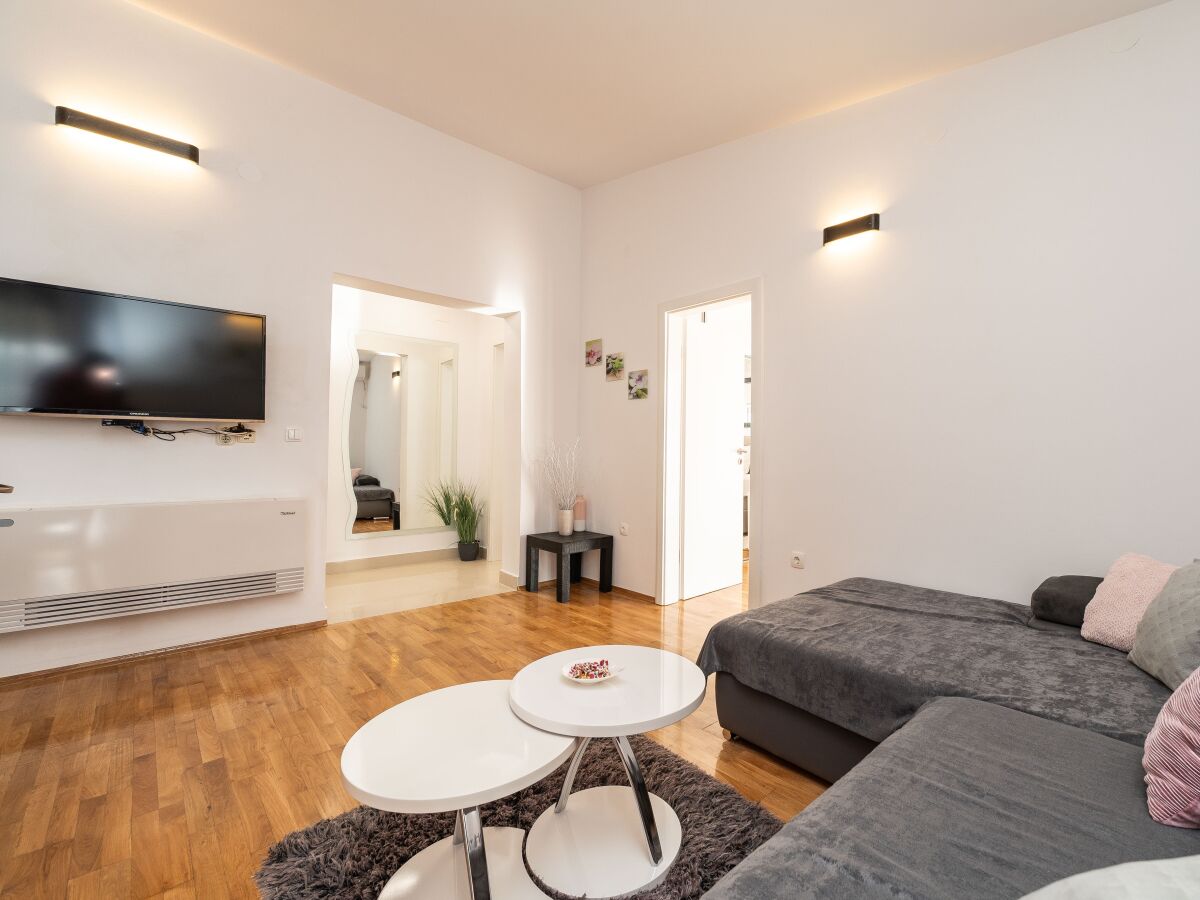 Apartment Two bedroom apartment with terrace and sea view Privlaka, Zadar A-23472-a - Outdoor photo 5