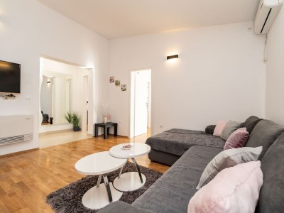 Apartment Two bedroom apartment with terrace and sea view Privlaka, Zadar A-23472-a - Outdoor photo 3