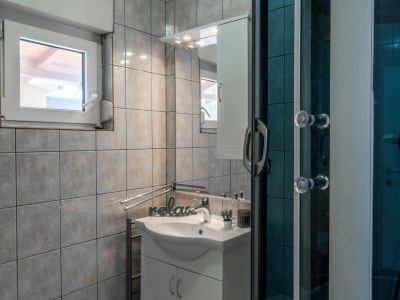 Apartment One bedroom apartment with air-conditioning Vir A-23033-b - Outdoor photo 18