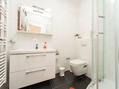 Apartment One bedroom apartment with terrace and sea view Privlaka, Zadar A-23472-e - Outdoor photo 10