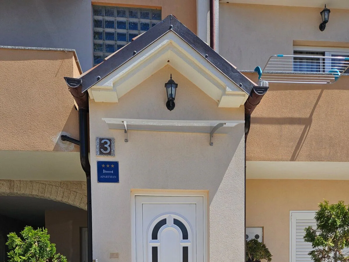 Apartment Two bedroom apartment with balcony Medulin A-23049-b - Outdoor photo 3