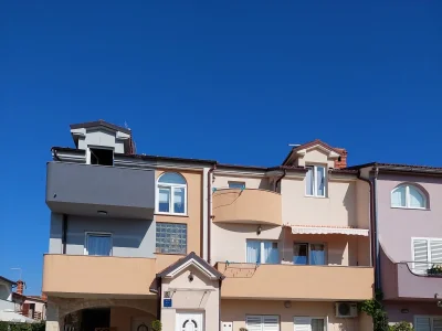 Apartment Two bedroom apartment with balcony Medulin A-23049-b in Medulin - Apartment