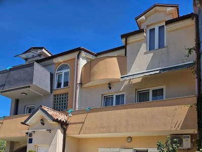 Apartment Two bedroom apartment with terrace Medulin A-23049-c - Outdoor photo 2