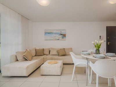 Apartment Two bedroom apartment with balcony and sea view Turčić, Krk A-23084-a - Outdoor photo 3