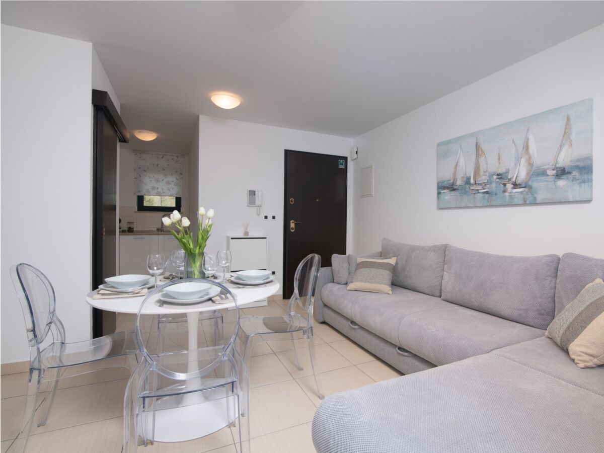 Apartment Two bedroom apartment with balcony Turčić, Krk A-23084-b - Outdoor photo 4