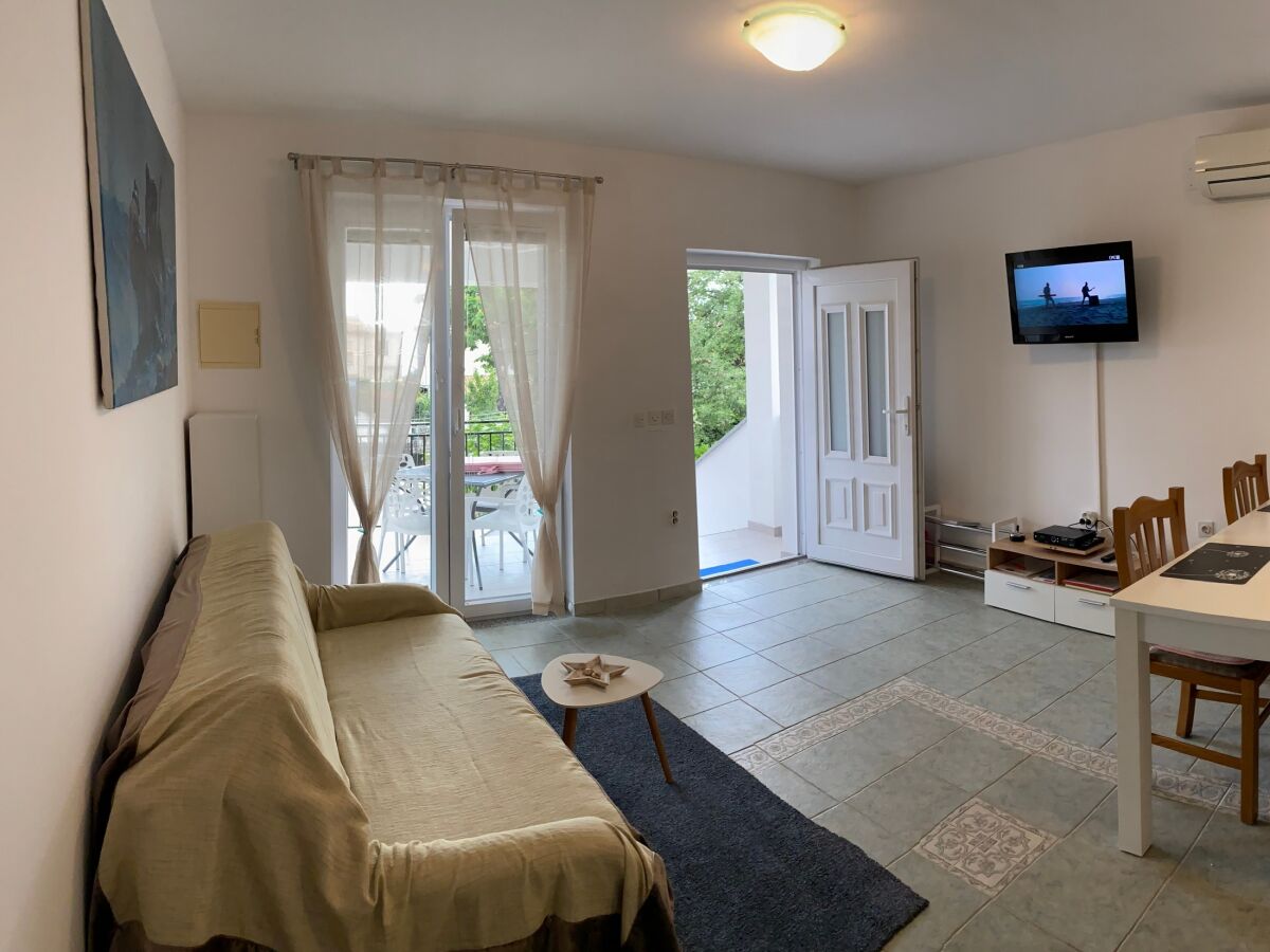 Apartment One bedroom apartment with terrace Rovinj A-23148-a