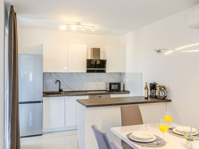 Apartment Two bedroom apartment with terrace and sea view Okrug Gornji, Čiovo A-23151-b - Outdoor photo 9