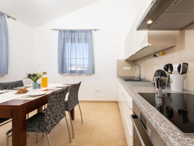 Apartment Two bedroom apartment with terrace Njivice, Krk A-23632-b - Outdoor photo 10