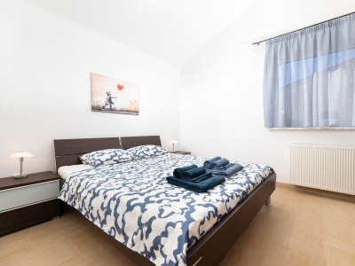 Apartment Two bedroom apartment with terrace Njivice, Krk A-23632-b - Outdoor photo 13
