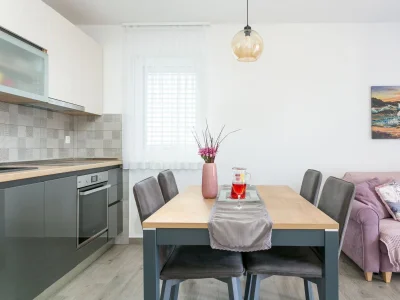 Apartment One bedroom apartment with balcony and sea view Seget Donji, Trogir A-23273-a - Outdoor photo 27