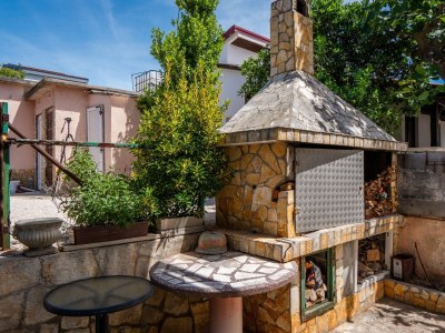 Apartment Two bedroom apartment with terrace Vir A-23251-a - Outdoor photo 4