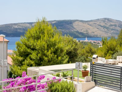 Apartment One bedroom apartment with balcony and sea view Seget Donji, Trogir A-23273-b - Outdoor photo 37