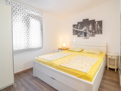 Apartment One bedroom apartment with balcony and sea view Baška, Krk A-23309-a in Baška - Apartment