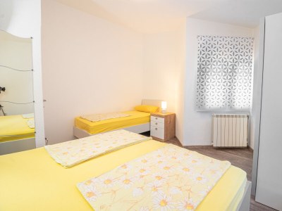 Apartment One bedroom apartment with balcony and sea view Baška, Krk A-23309-a - Outdoor photo 9