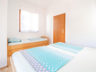 Apartment One bedroom apartment with balcony and sea view Baška, Krk A-23309-b - Outdoor photo 8