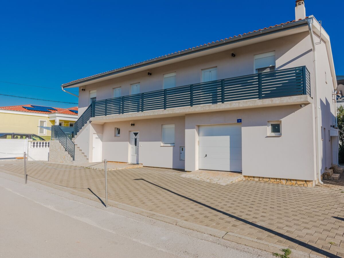 Apartment Studio flat with terrace Vir AS-23562-a - Outdoor photo 2