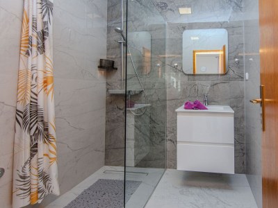 Apartment Studio flat with terrace Vir AS-23562-a - Outdoor photo 9