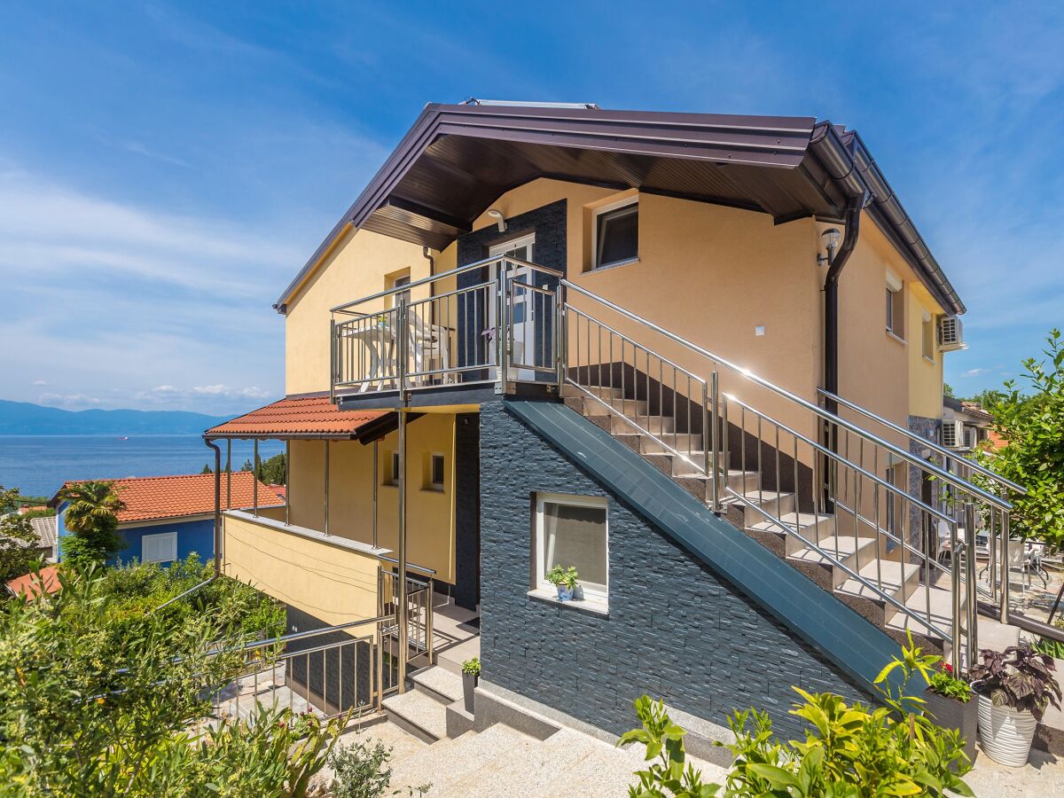 Apartment Two bedroom apartment with terrace and sea view Njivice, Krk A-23575-a