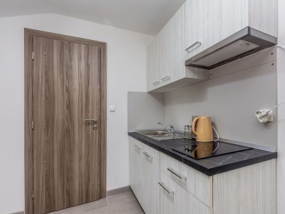 Apartment Two bedroom apartment with terrace and sea view Njivice, Krk A-23575-a - Outdoor photo 9