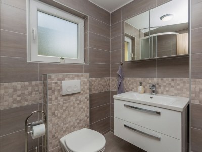 Apartment Two bedroom apartment with terrace and sea view Njivice, Krk A-23575-a - Outdoor photo 14