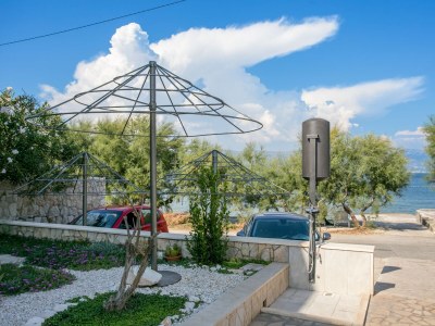 Apartment One bedroom apartment near beach Slatine, Čiovo A-23332-c - Outdoor photo 6