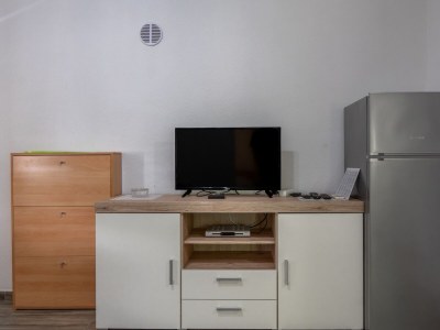 Apartment Two bedroom apartment with terrace Vir A-23334-a - Outdoor photo 7