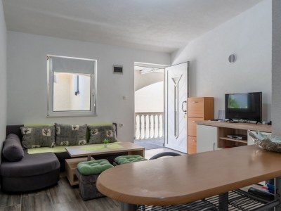 Apartment Two bedroom apartment with balcony Vir A-23334-d in Vir - Apartment