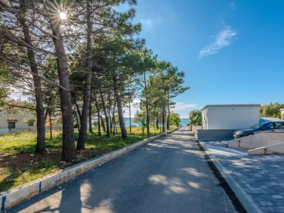 Apartment Two bedroom apartment with balcony and sea view Vir A-23385-a - Outdoor photo 3