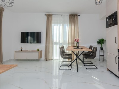 Apartment Two bedroom apartment with balcony and sea view Vir A-23385-a - Outdoor photo 9