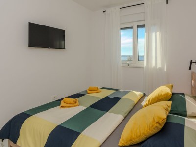 Apartment Two bedroom apartment with balcony and sea view Vir A-23385-a - Outdoor photo 17