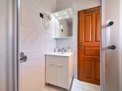 Apartment Two bedroom apartment with terrace and sea view Privlaka, Zadar A-23640-a - Outdoor photo 10