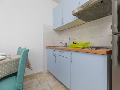 Apartment One bedroom apartment with balcony and sea view Baška Voda, Makarska A-23641-a - Outdoor photo 16