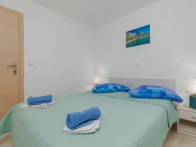 Apartment One bedroom apartment with balcony and sea view Baška Voda, Makarska A-23641-a - Outdoor photo 18