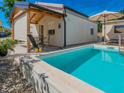 Holiday house Two bedroom house with terrace Privlaka, Zadar K-23516 in Privlaka - Holiday house