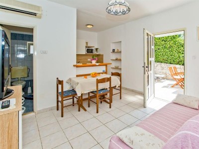 Apartment One bedroom apartment with terrace Hvar A-23674-a - Outdoor photo 14