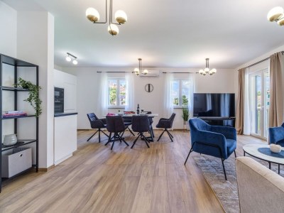 Villa Comfortable and spacious house with terrace and sea view Splitska, Brač K-23815 - Outdoor photo 30