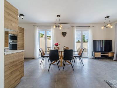 Villa Comfortable and spacious house with terrace and sea view Splitska, Brač K-23815 - Outdoor photo 33